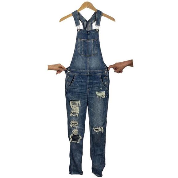 American Eagle Tomgirl Distressed Blue Denim Jeans Overall Size XS Relaxed Fit - Picture 5 of 16